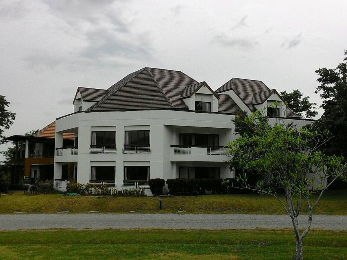 Samerdrow Khao Yai Mu Si Exterior photo